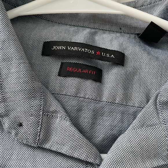 Mens button up - Picture 2 of 6